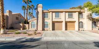 Beautiful 3-Bedroom Townhome in Green Valley! Gallery 1