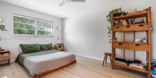 1900 Meridian Ave Gallery 11