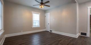 3 Bedroom / 2 Bath Home with Garage off 45th and Leavenworth! Gallery 7