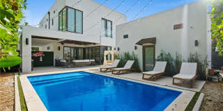 550 NW 42nd St Gallery 46