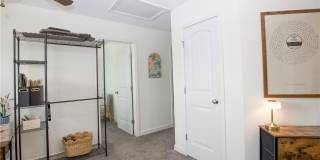 5415 Nessee Street Gallery 21