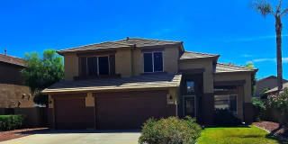 8213 W Quail Avenue Gallery 1