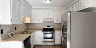 Move-In Special Available! Large Deck and Fenced Backyard! Gallery 10