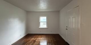 1306 North Kaley Street Gallery 3