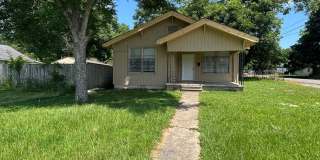 This beautifully maintained 3‑bedroom, 1‑bath house in NLR, available soon, $1,050/month. Gallery 1