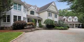 122 Helen Court Gallery 2