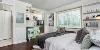 Library Park Apartment Gallery 14