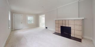 Garfield Heights - 3 Bedrooms - Single Family Home Gallery 1