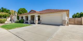 GORGEOUS home in the highly desired Arrowhead Ranch Gallery 3