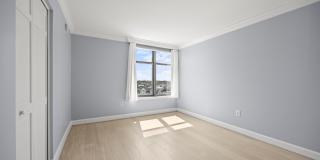 2100 OCEAN Drive Gallery 72