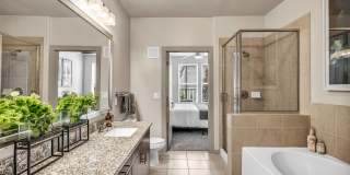 The Peri on Westheimer Gallery 10