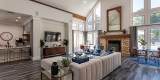 The Aidan Gallery 16