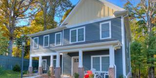 3 Bed 3.5 Bath Townhouse in Uptown Village Gallery 7