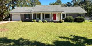 3 Bedroom, 2.5 Bath Home off Parkton Rd in Hope Mills. Gallery 1