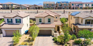 Beautiful 3 Bed 2.5 Bath home in Tuscany community! Gallery 33