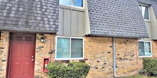 Avalon Cove Townhomes Gallery 39