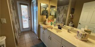 3619 SW 6th Avenue Gallery 11