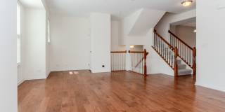 216 N Commerce Street Gallery 5