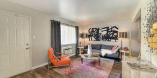 Olympus Park Apartment Homes Gallery 24