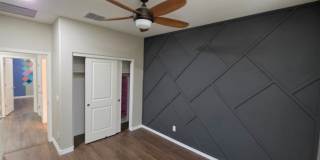 3BR house with Office in South Phoenix, huge backyard ,community pool & close to major retailers Gallery 26