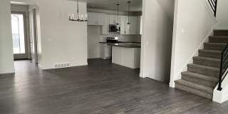 GET HALF OFF THE FIRST MONTHS RENT!!! GET HALF OFF THE FIRST MONTHS RENT!!! Gallery 4