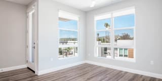 Mara Pacific Beach Apartments Gallery 12