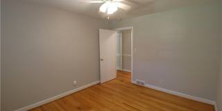 2316 Silas Creek Parkway 2316 Silas Creek Parkway Gallery 7