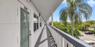3042 Harwood D Gallery 24