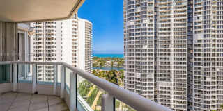 21205 YACHT CLUB DR Gallery 29