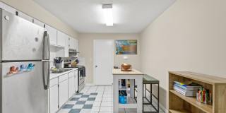 Orleans Apartments Gallery 3