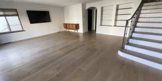 221 24th Street Gallery 18