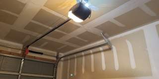 NEW PAINT (MAY 2026)  |  NO CARPET  |  EXCELLENT LOCATION NEAR 151, 1604 & 410 Gallery 46