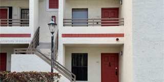 1086 N Hiatus Rd Gallery 8