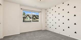 Silver Lake Townhome with Two Ensuite Bedrooms Gallery 11