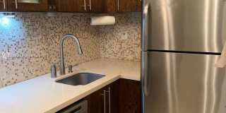 1000 West Avenue Gallery 3