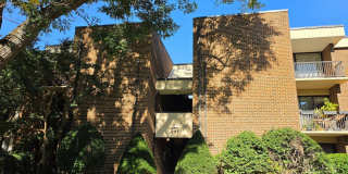 2111 WALSH VIEW Terrace Gallery 1