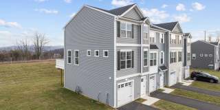 2027 TERRACE VIEW LANE Gallery 1