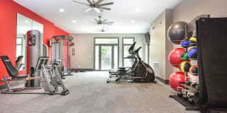 The Pointe at Canyon Ridge Apartments Gallery 18