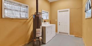 1005 Selkirk Street Gallery 25