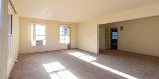 449 North Euclid Avenue Gallery 3