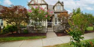 Updated Three Bedroom Home in Villebois - Corner Lot! Gallery 1