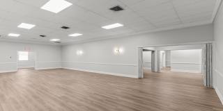 2700 NORTH Avenue Gallery 7