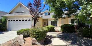 Desirable Clovis Single-Level Home: 3-bedroom, 2-bathroom Gallery 1
