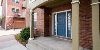Downtown 3 Bedroom Townhome with 2 Car Garage Gallery 60