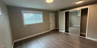 Move in ready -Cute and cozy 1 br house with bonus rooms Move in ready -Cute and cozy 1 br house with bonus rooms Gallery 7