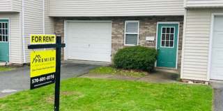 Beautiful 2BR Townhome Near Indian Park – Garage + Storage Gallery 1