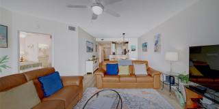 16700 GULF Boulevard Gallery 19