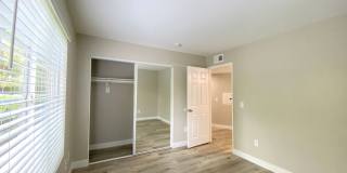 Sunny Creek Gallery 32