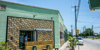 Magnolia off Henderson Gallery 18