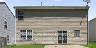 1740 Harland St Gallery 18